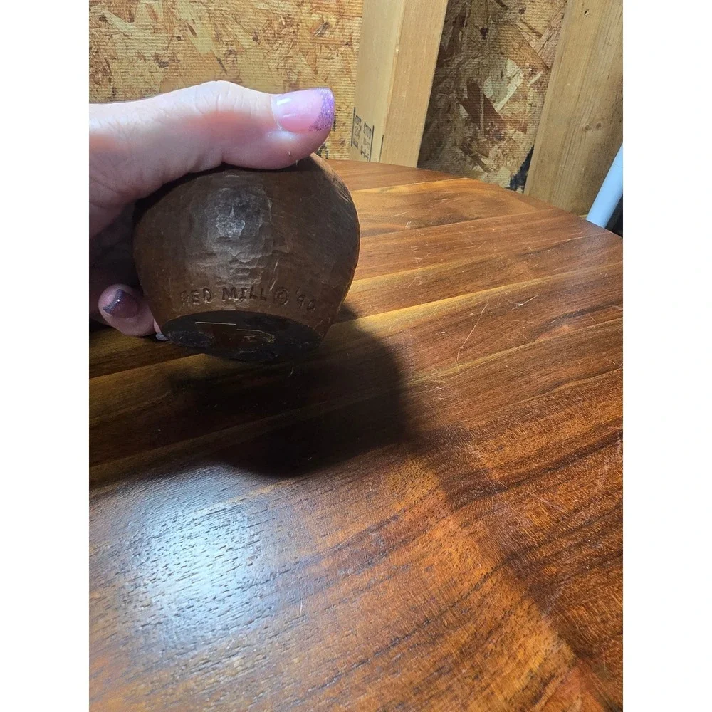 Vintage Red Mill Mfg Pecan Shell Resin Apple Handcrafted 1990 USA Decor